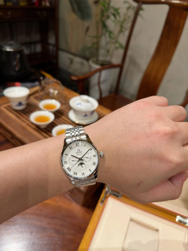 OMEGA Watches MoistureWicking 192633