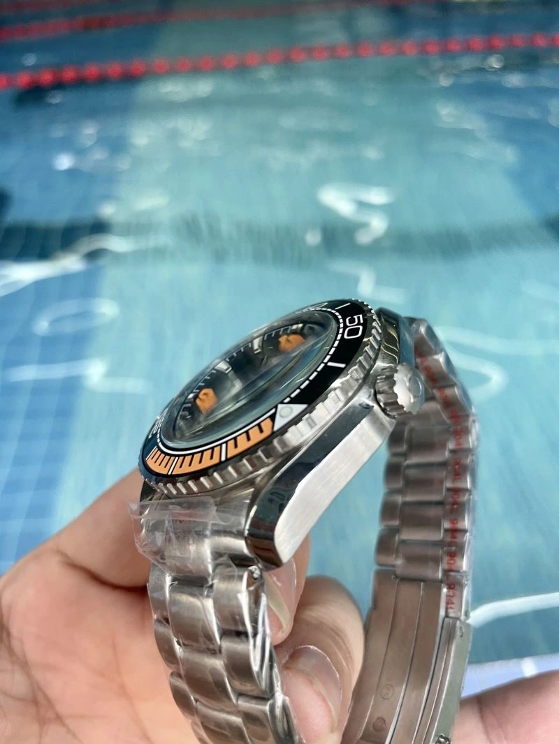 Sleek OMEGA Watches 192584