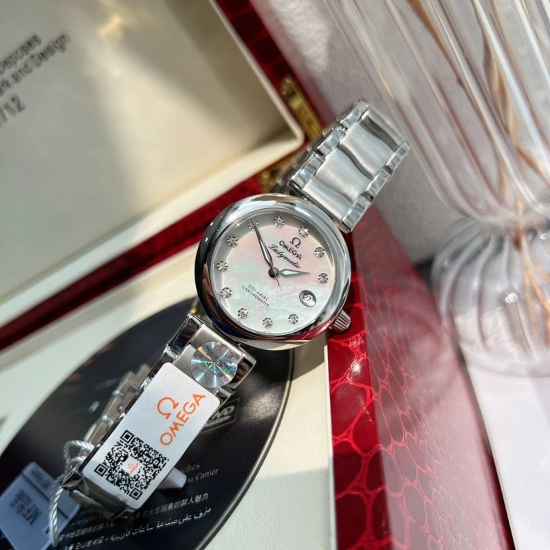 OMEGA Watches FashionForward 192572