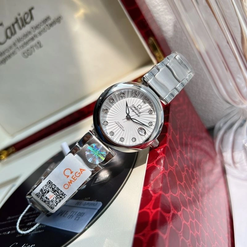 OMEGA Watches FashionForward 192572