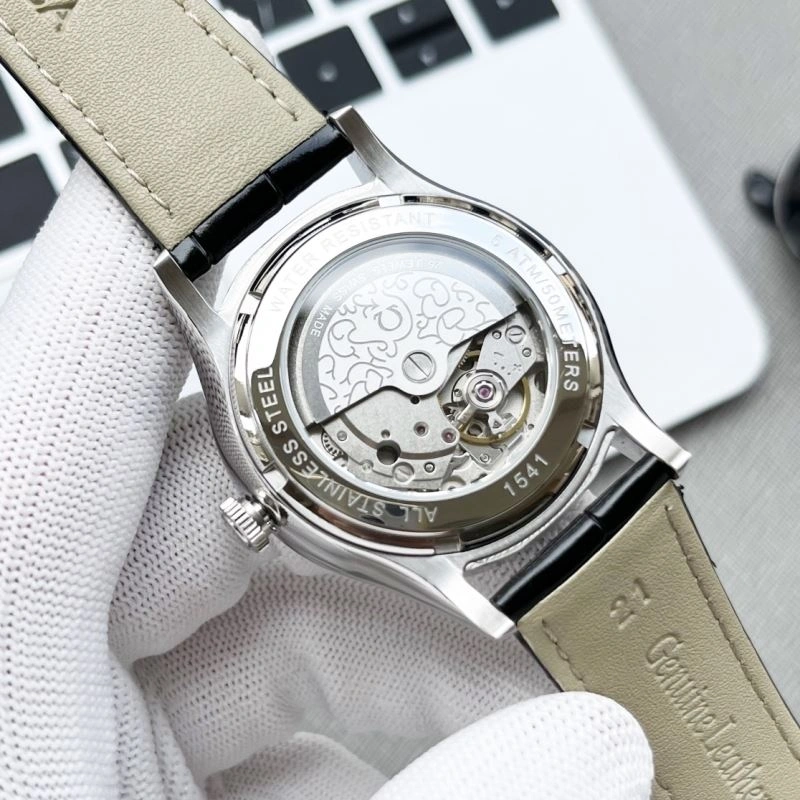 Lightweight OMEGA Watches 192543