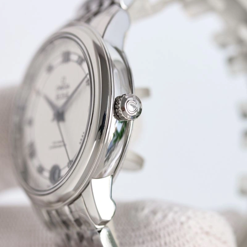 Sporty OMEGA Watches 192496