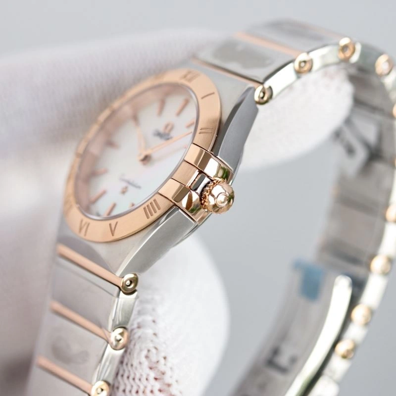 Effortless OMEGA Watches 192395