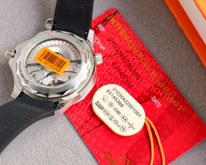 OMEGA Watches RelaxedFit 192345