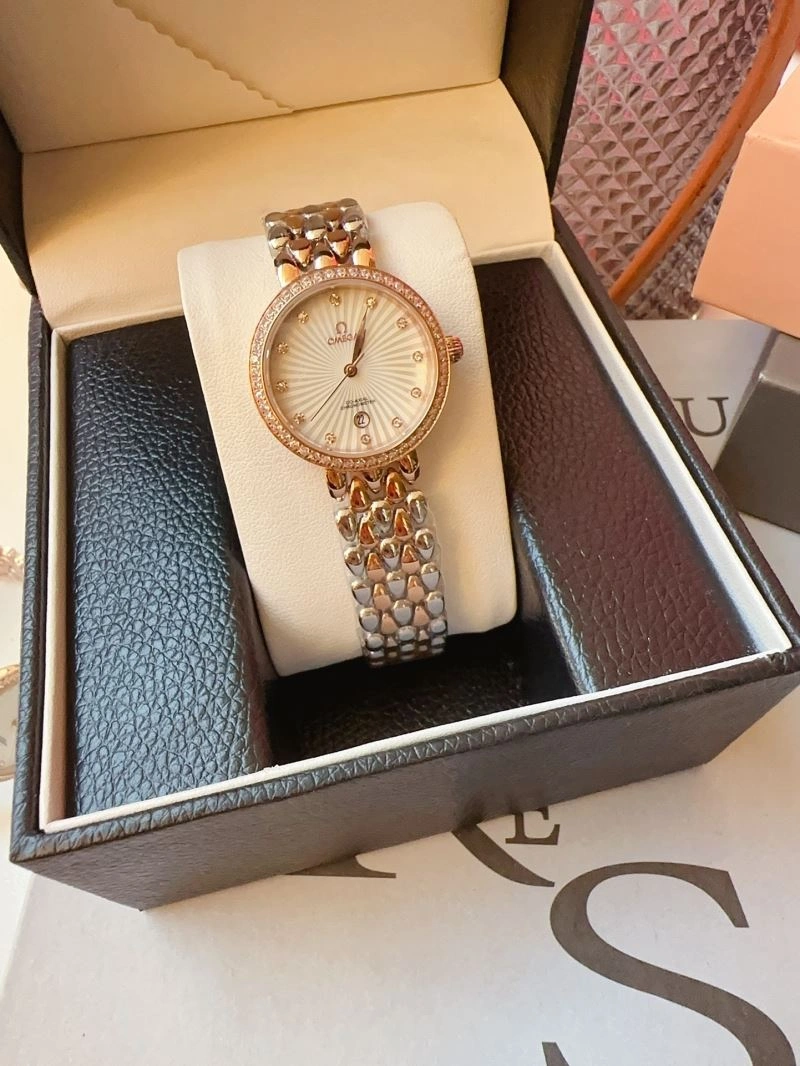 Supportive OMEGA Watches 192328