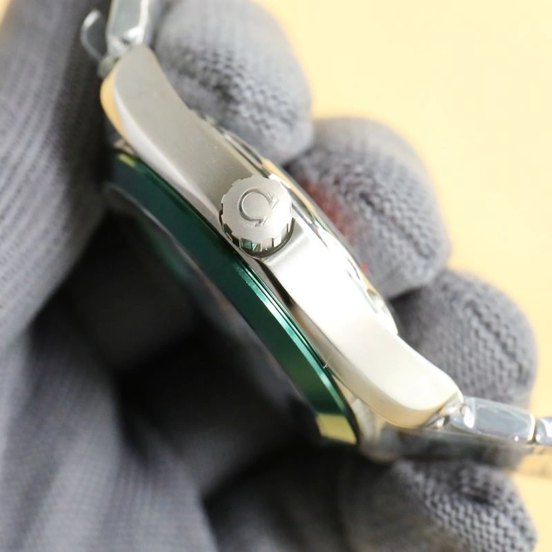 OMEGA Watches ZipUp 192273