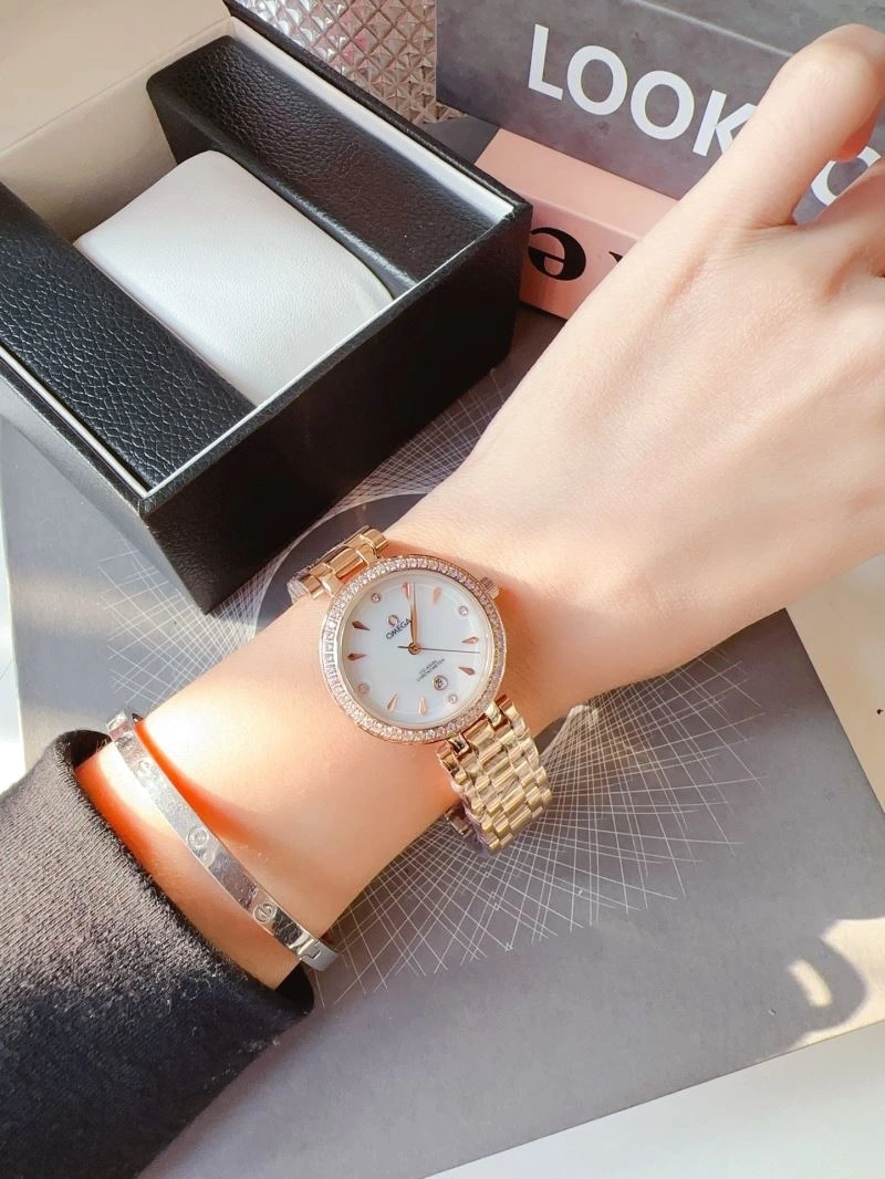 OMEGA Watches ZipUp 192237