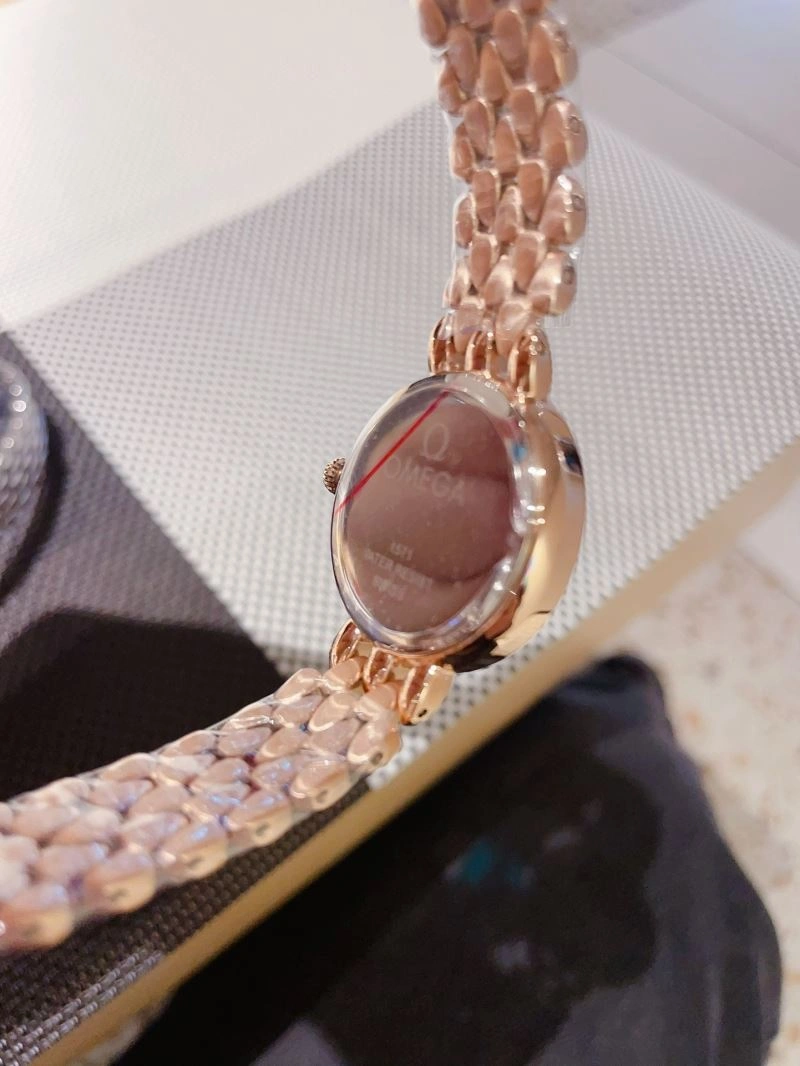 OMEGA Watches FreshLook 192228