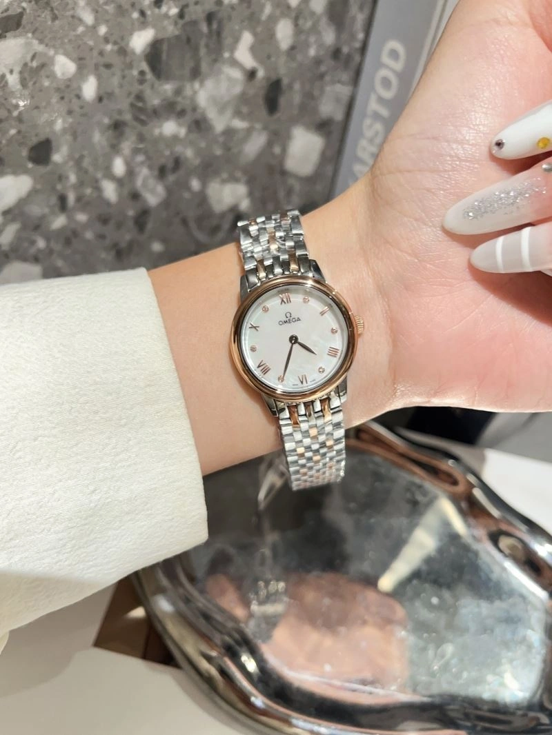 OMEGA Watches Youthful 192227