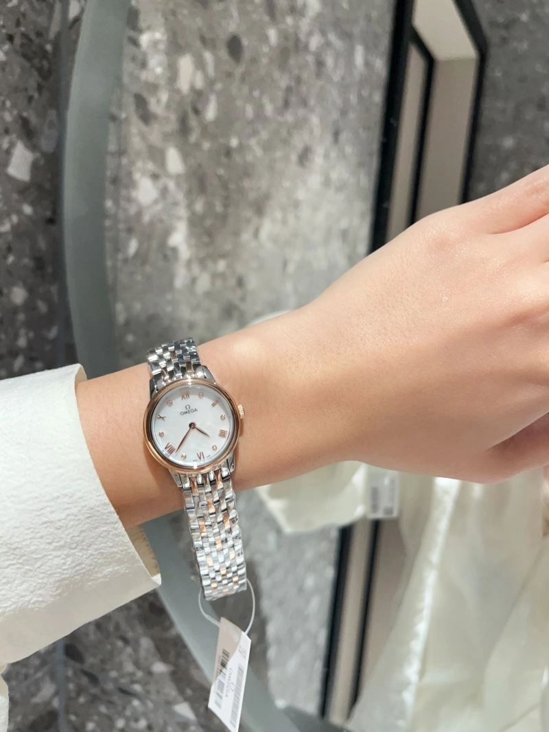 OMEGA Watches Youthful 192227