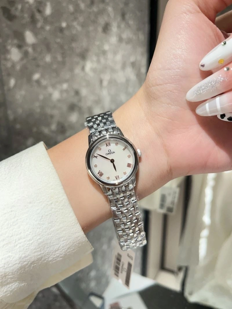 OMEGA Watches Snug 192226
