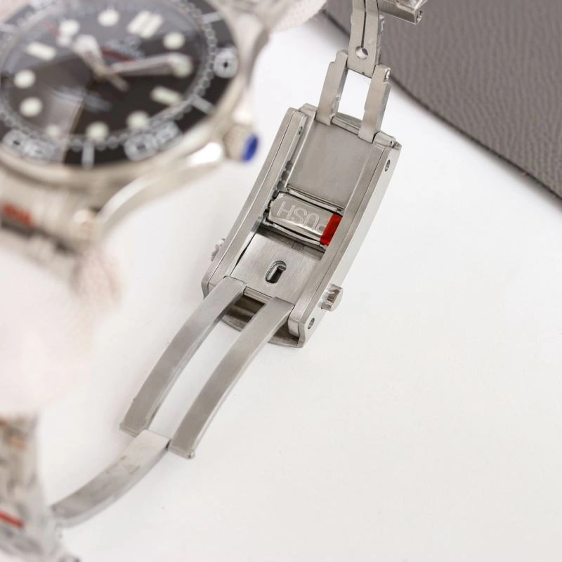 OMEGA Watches GoAnywhere 192194