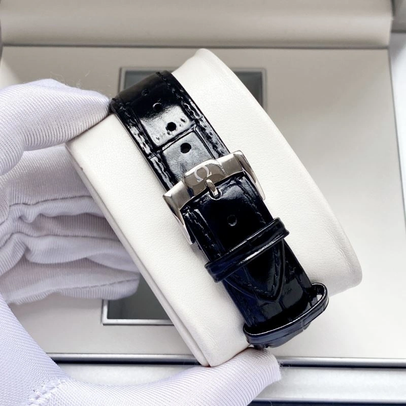 OMEGA Watches FashionForward 192140