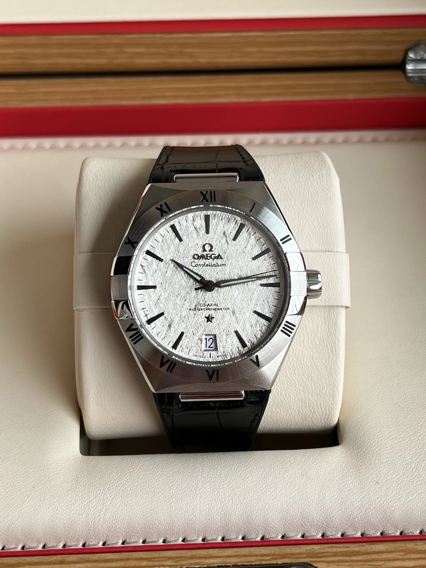 Neat OMEGA Watches 192118