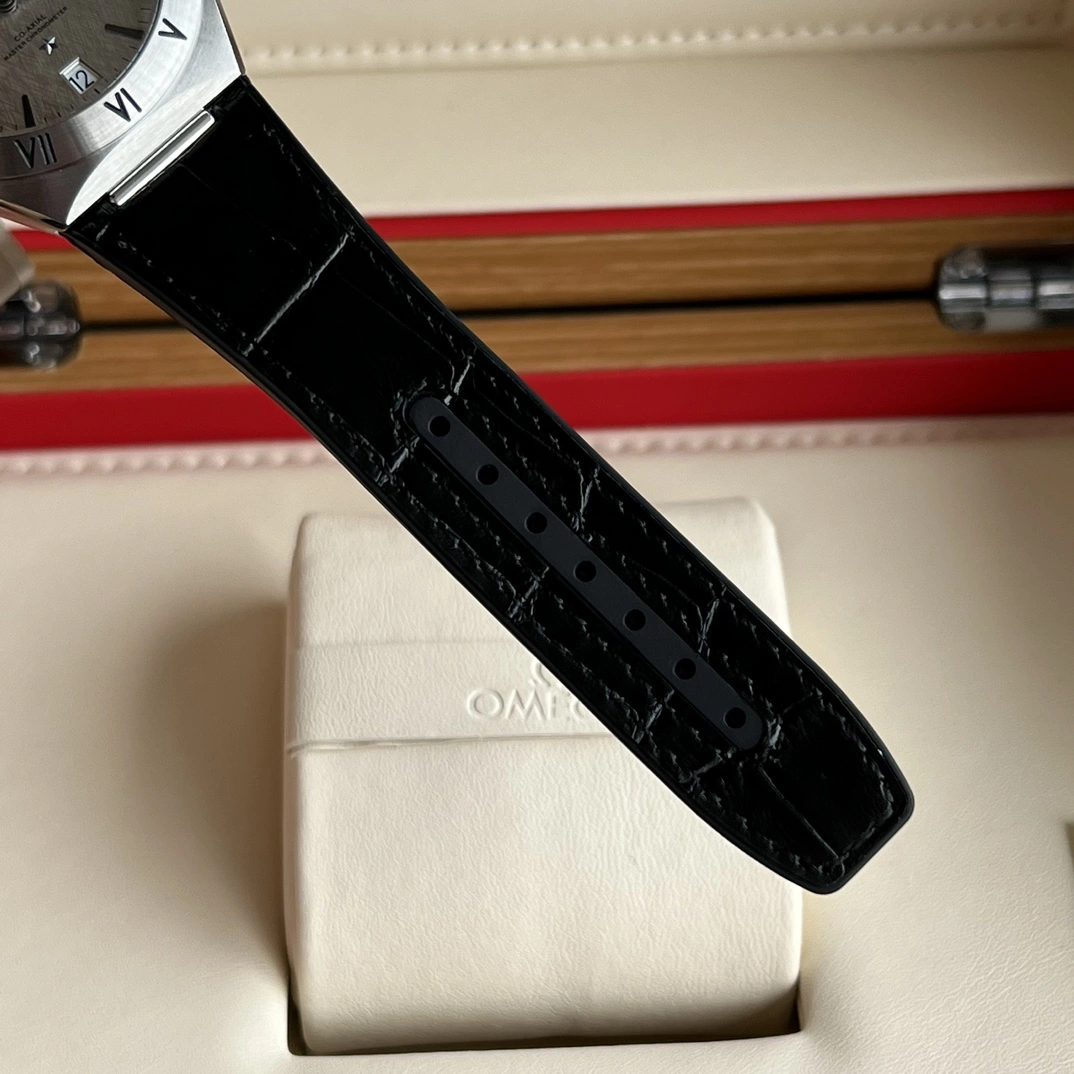 Neat OMEGA Watches 192118
