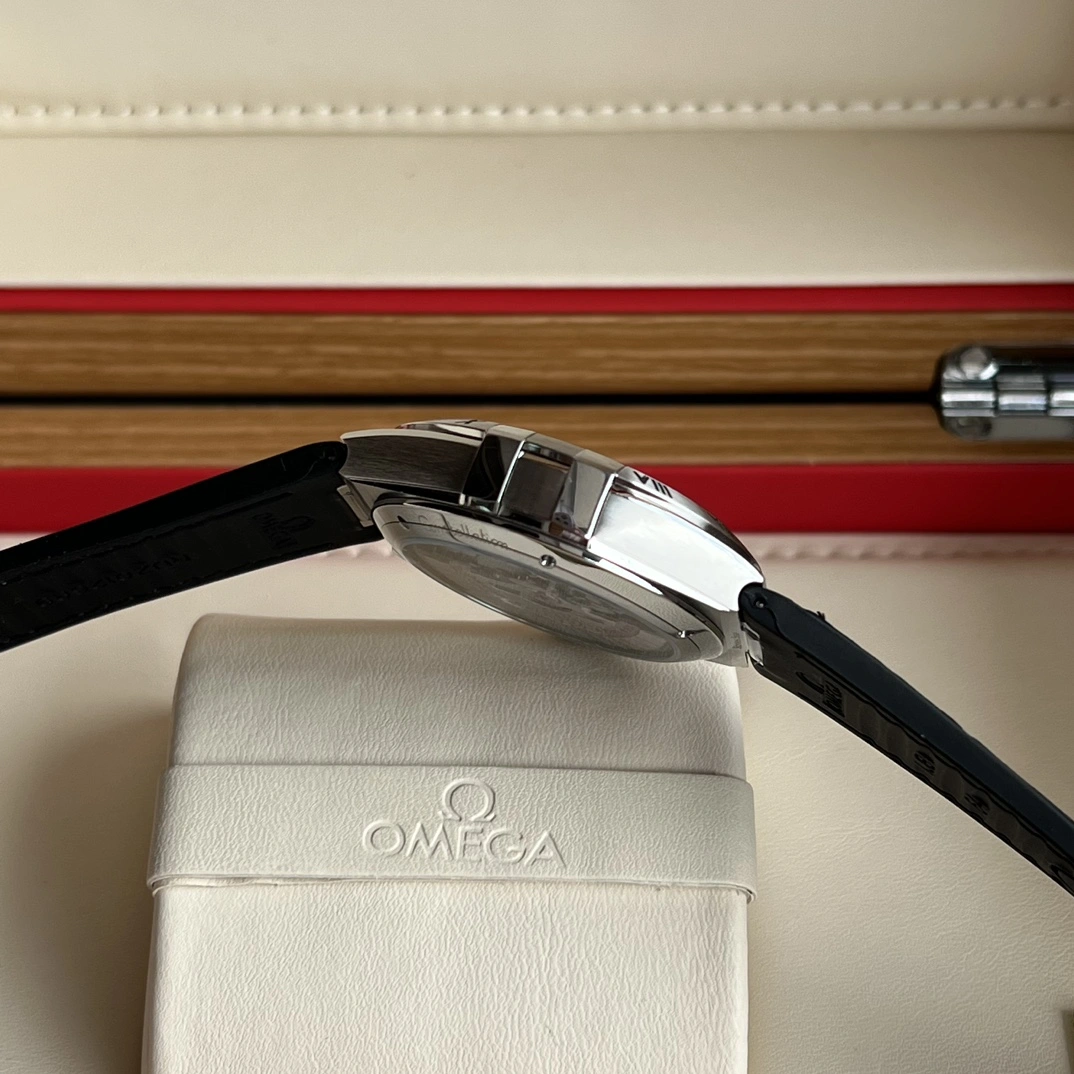 Neat OMEGA Watches 192118