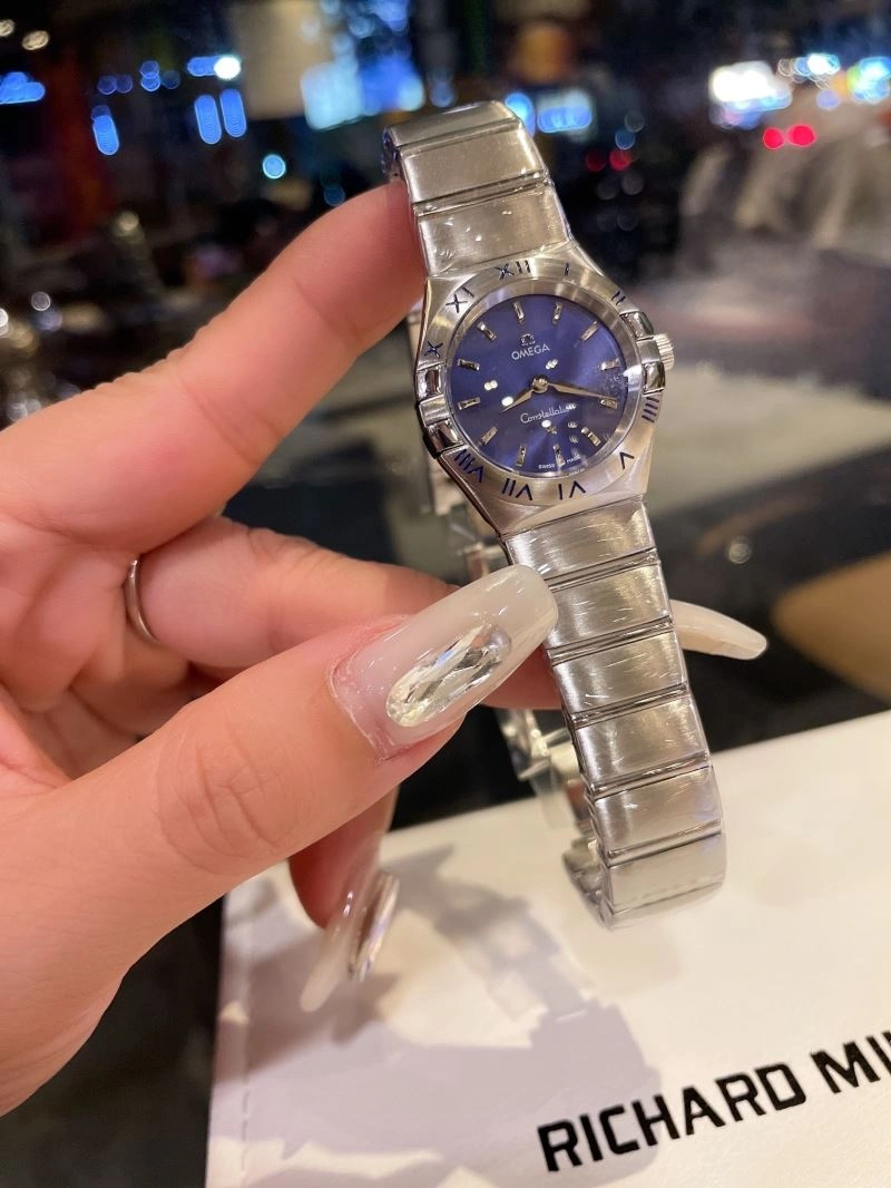OMEGA Watches Unique 191963