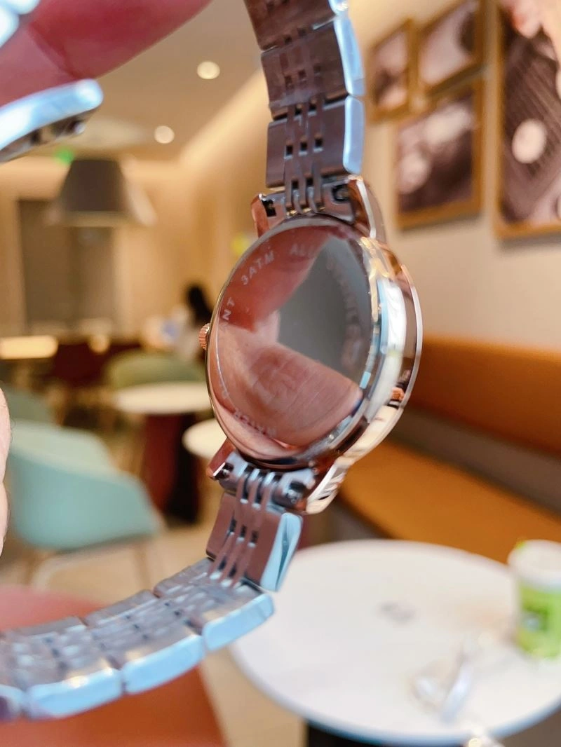 Stylish OMEGA Watches 191953