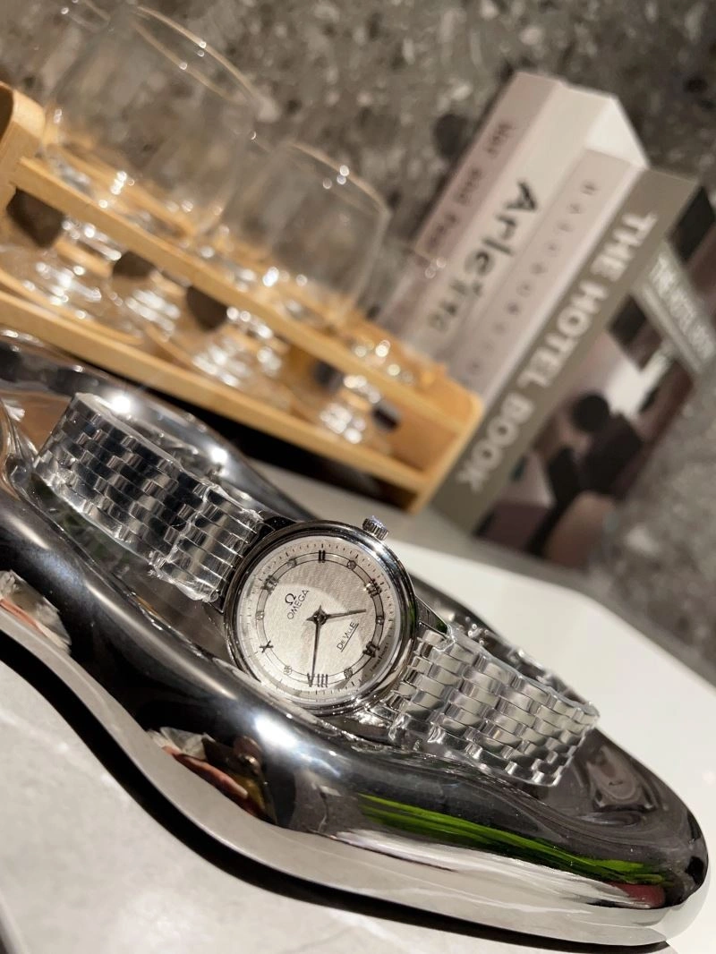 Breathable OMEGA Watches 190259