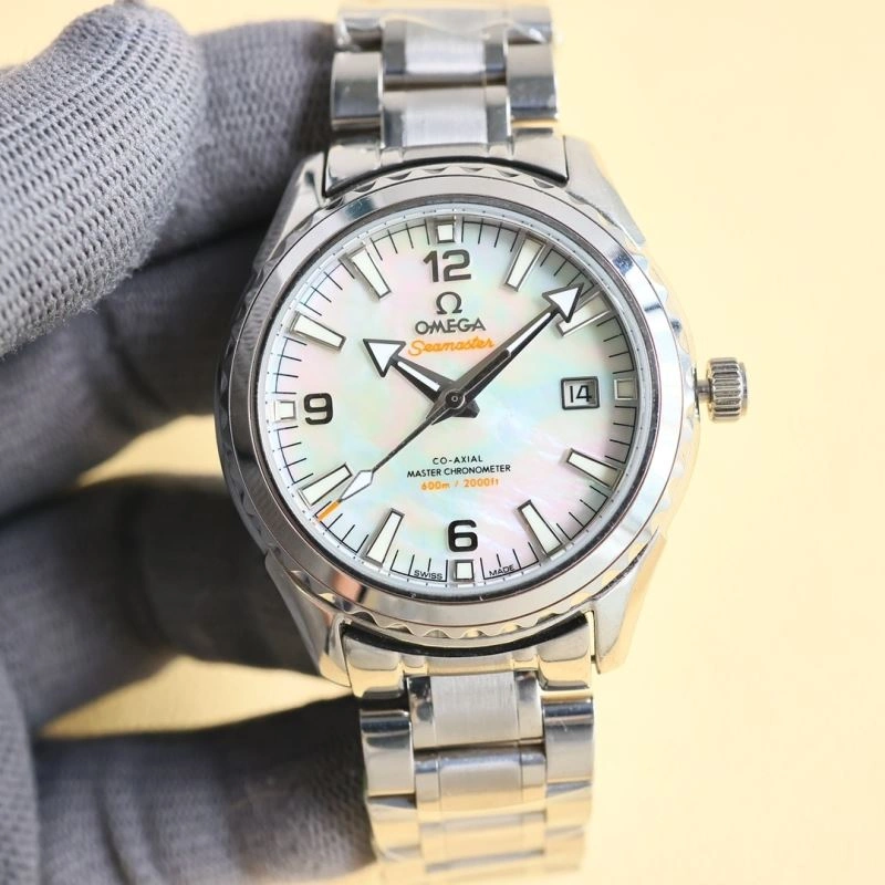 OMEGA Watches Snug 191308