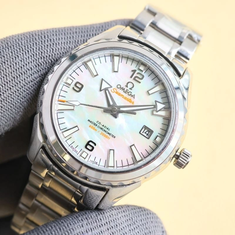 OMEGA Watches Snug 191308