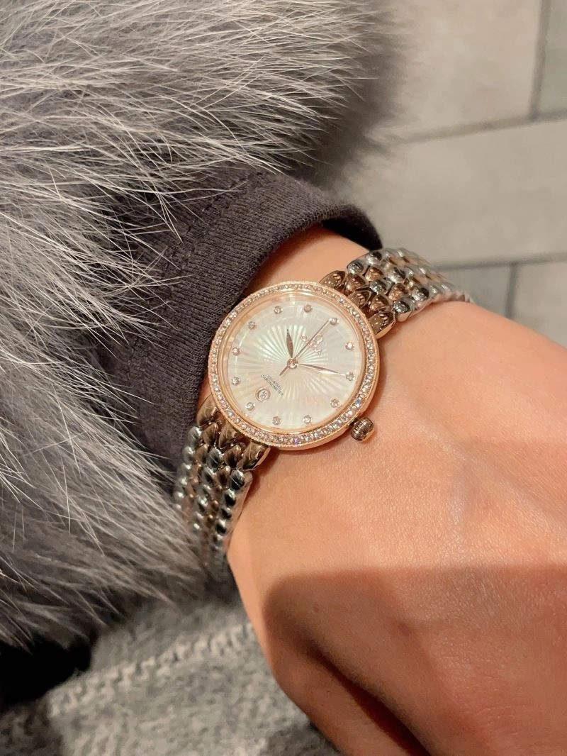 OMEGA Watches Chic 191082