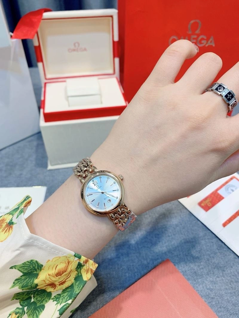 Lightweight OMEGA Watches 191105