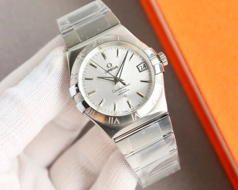 OMEGA Watches Effortless 191013