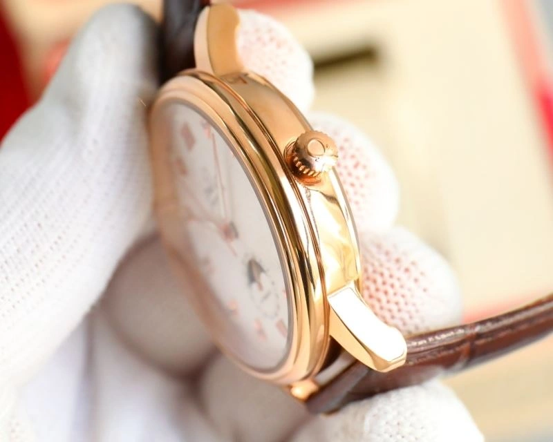 FashionForward OMEGA Watches 190906
