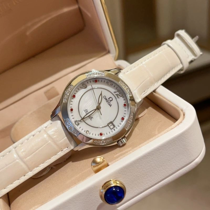Bright OMEGA Watches 190819