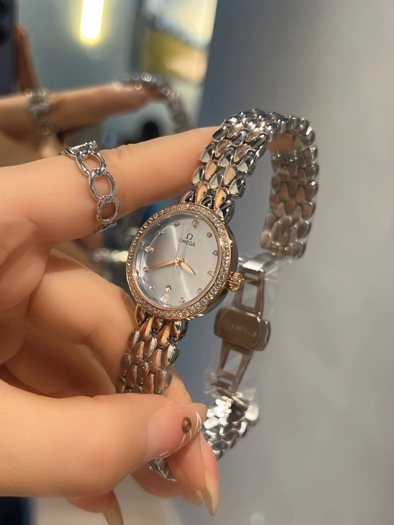 OMEGA Watches Effortless 190821