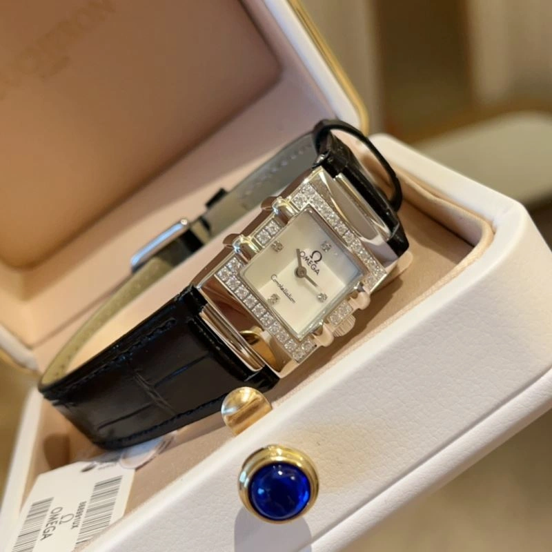Bright OMEGA Watches 190812