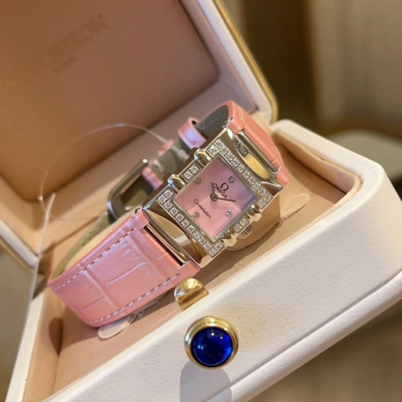 Bright OMEGA Watches 190812