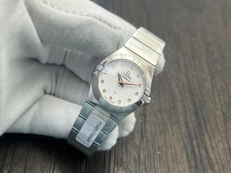 OMEGA Watches SoftTouch 190728