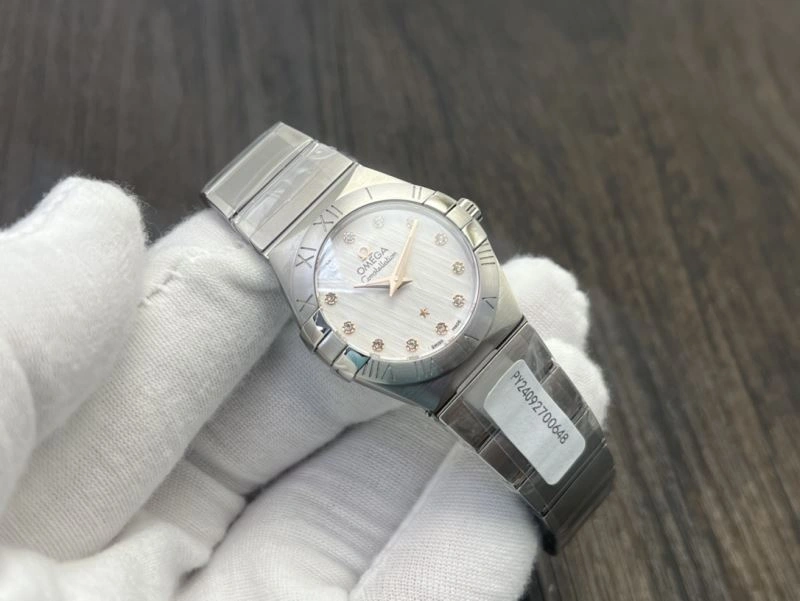OMEGA Watches SoftTouch 190728