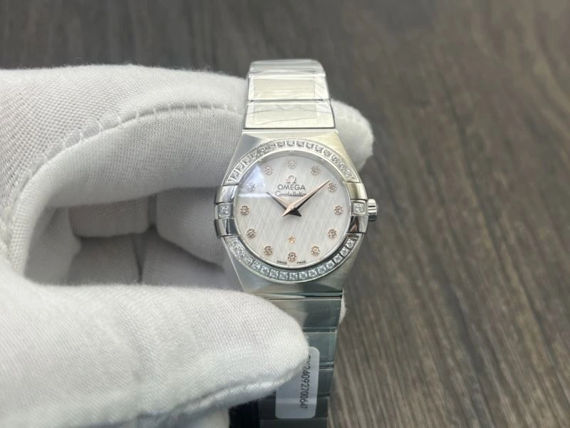 Stretchable OMEGA Watches 190723