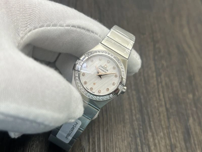 Stretchable OMEGA Watches 190723