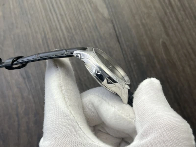 Breathable OMEGA Watches 190721