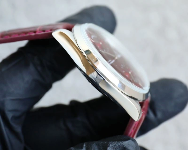 OMEGA Watches RelaxedFit 190714