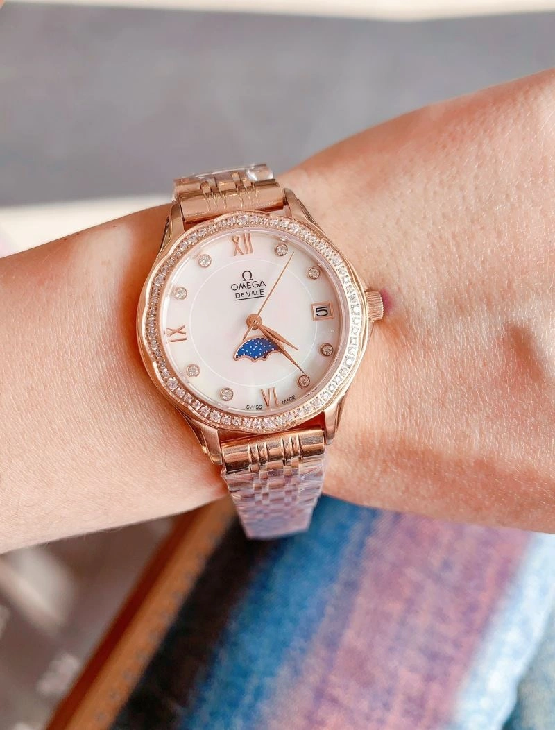 FlexibleFit OMEGA Watches 190711
