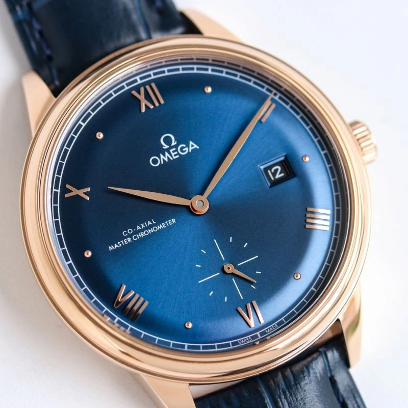 Snug OMEGA Watches 190628