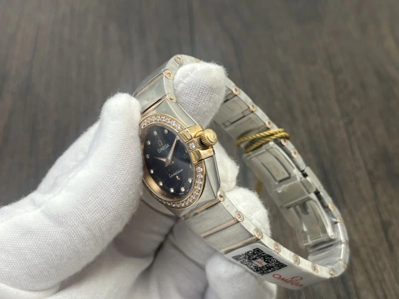OMEGA Watches TravelReady 190608