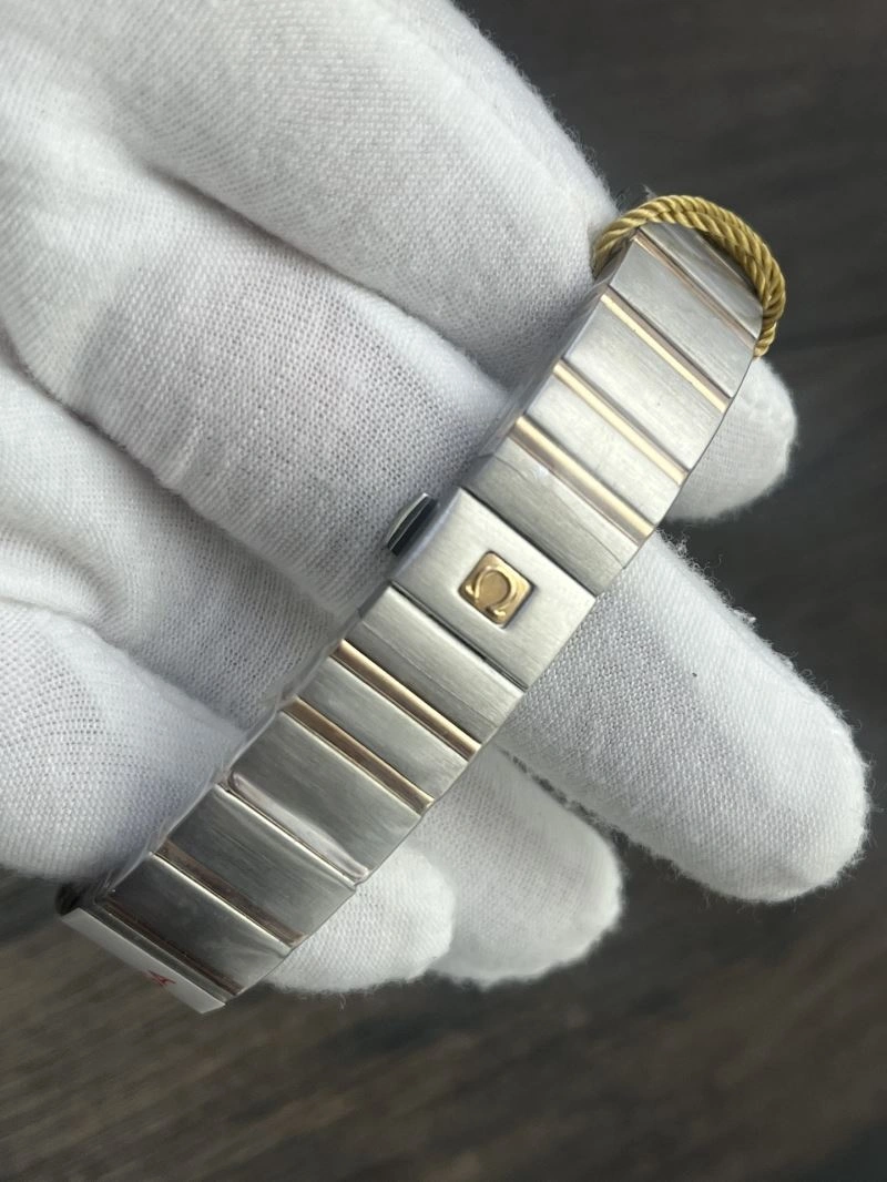 OMEGA Watches TravelReady 190608