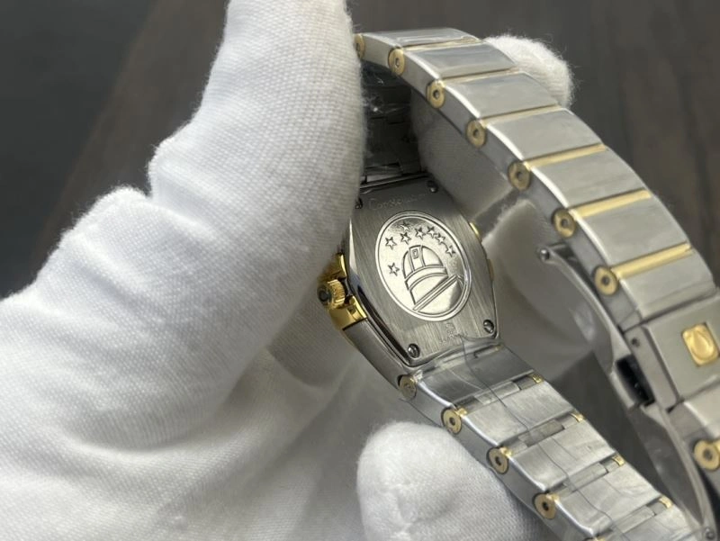 OMEGA Watches FashionForward 190606