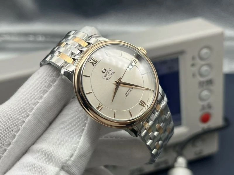 OMEGA Watches Bold 190605
