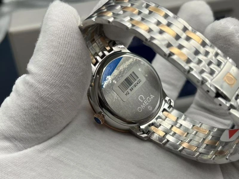 OMEGA Watches Bold 190605