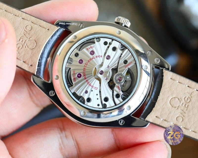 Vibrant OMEGA Watches 190591