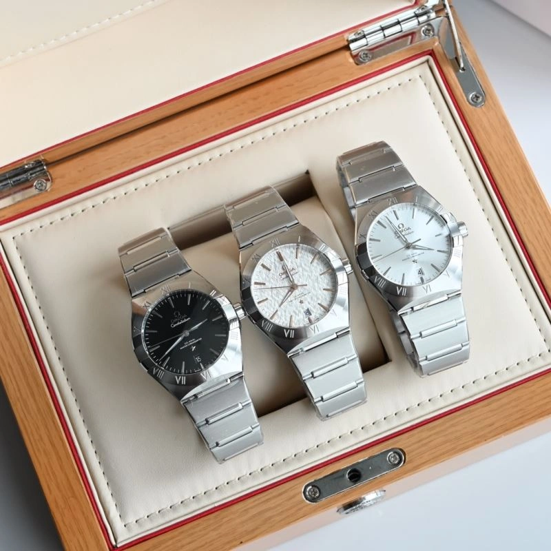 OMEGA Watches Sleek 190538
