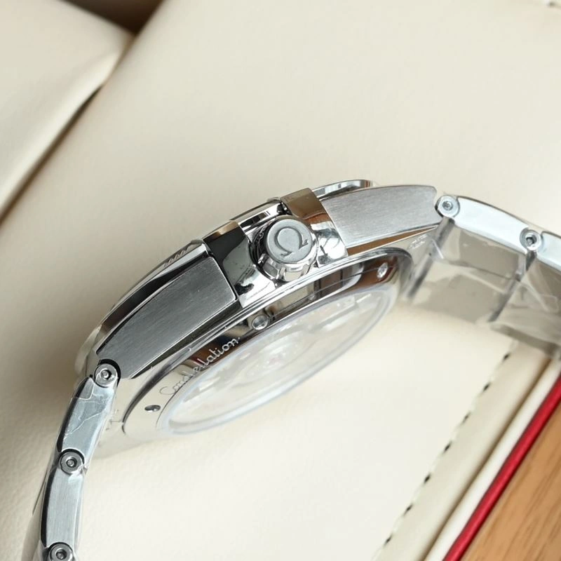 OMEGA Watches Sleek 190538