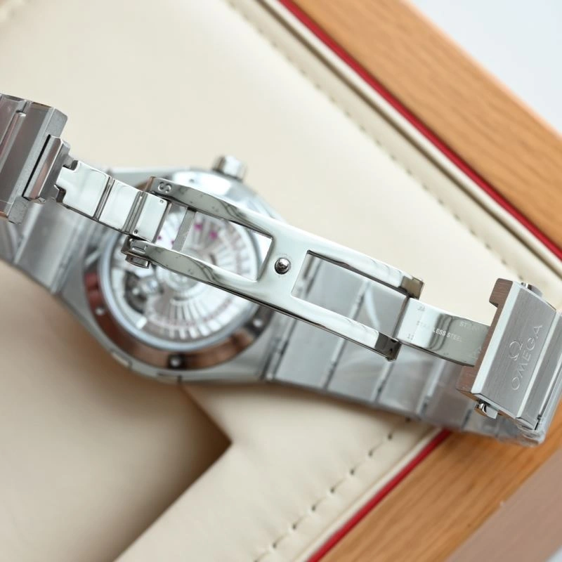 OMEGA Watches Sleek 190538